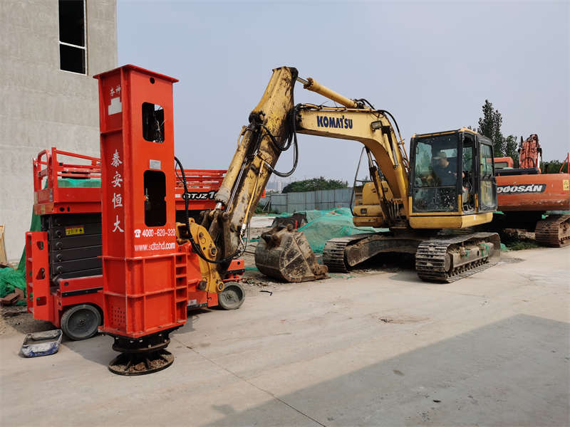 Excavator Rapid Impact Compaction