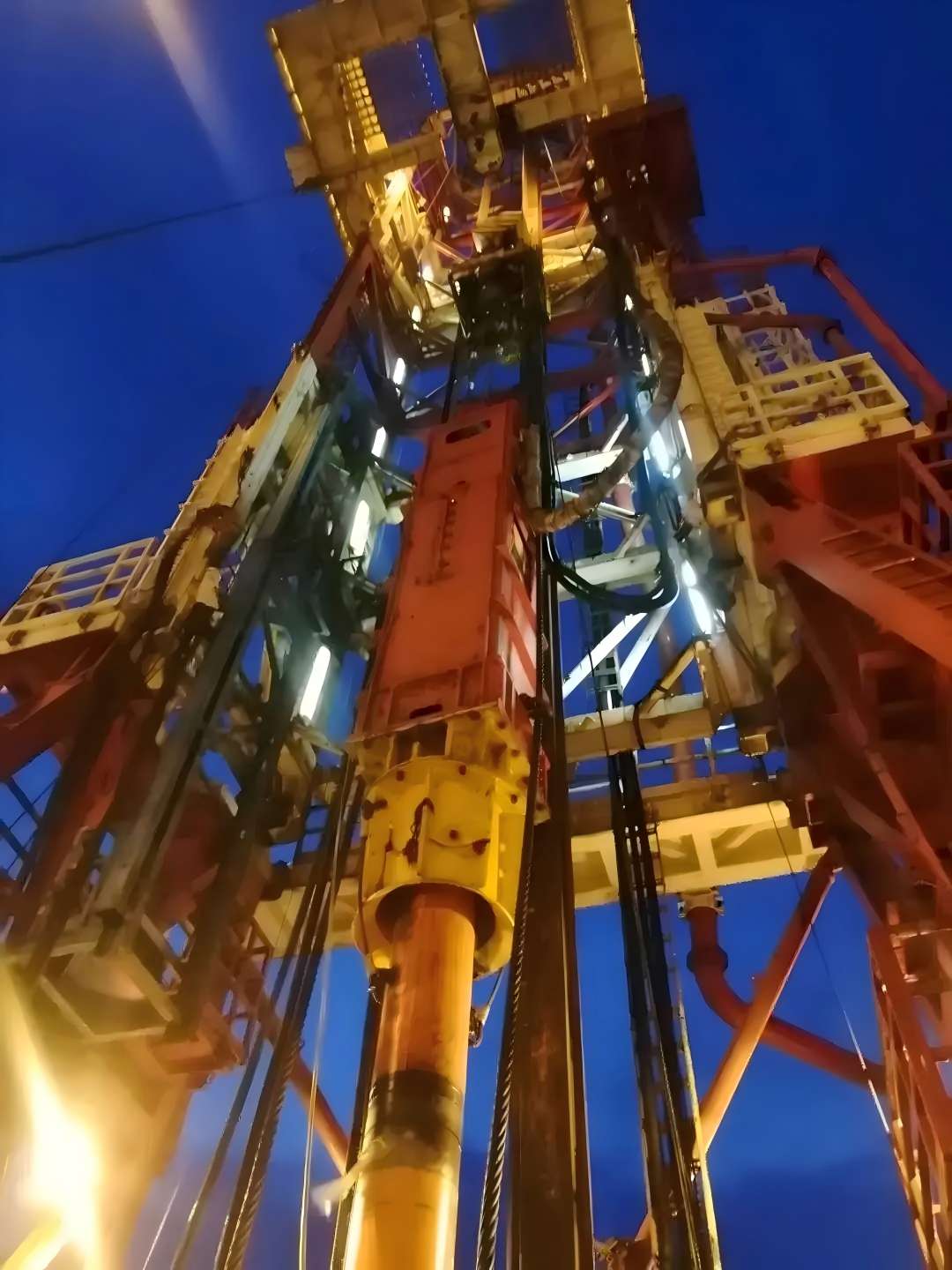 Hydraulic Pile Hammer Hydraulic Pile Hammer